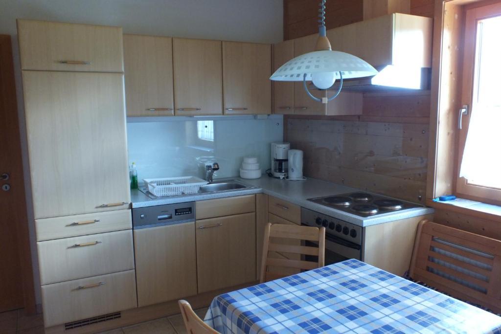 Haus Schneeflocke Lejlighed Lech am Arlberg Værelse billede
